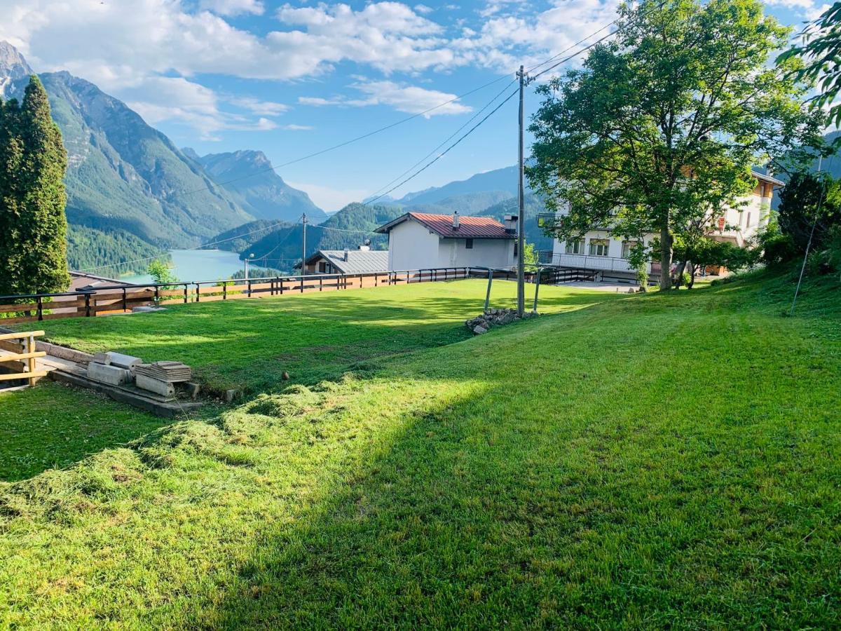 Mansarda la soffitta Aparthotel Domegge di Cadore Exteriör bild