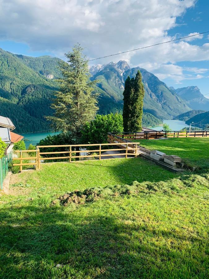 Mansarda la soffitta Aparthotel Domegge di Cadore Exteriör bild