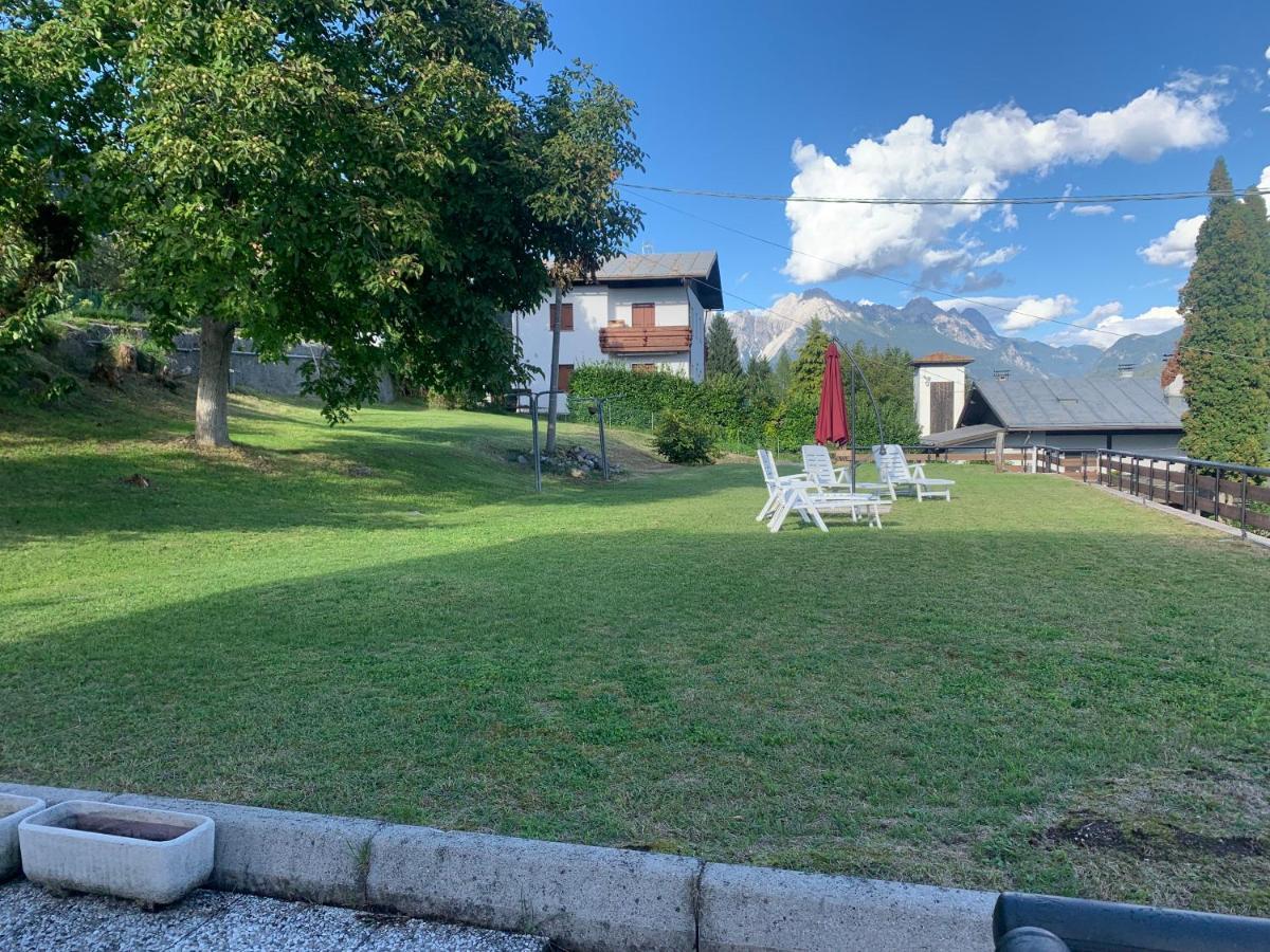 Mansarda la soffitta Aparthotel Domegge di Cadore Exteriör bild