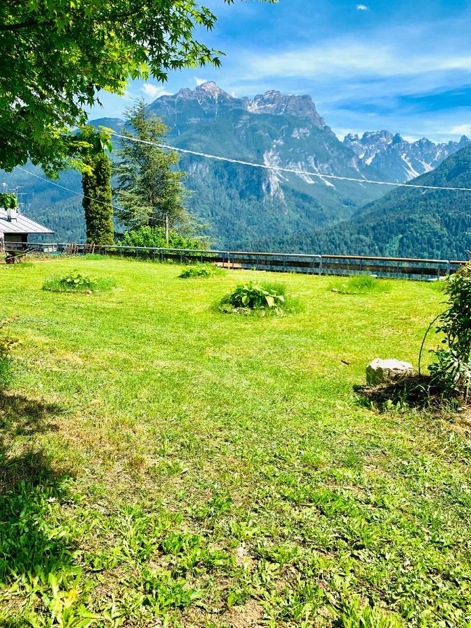 Mansarda la soffitta Aparthotel Domegge di Cadore Exteriör bild